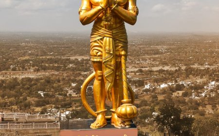 *राजस्थान में आस्था का भव्य प्रतीक बना 131 फीट ऊंचा हनुमान स्वरूप, रामनवमी पर हुआ दिव्य लोकार्पण*
